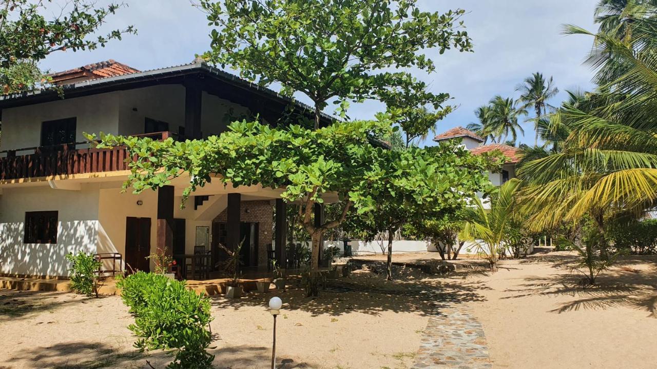 Tropical Garden Apartment Тангале Екстериор снимка