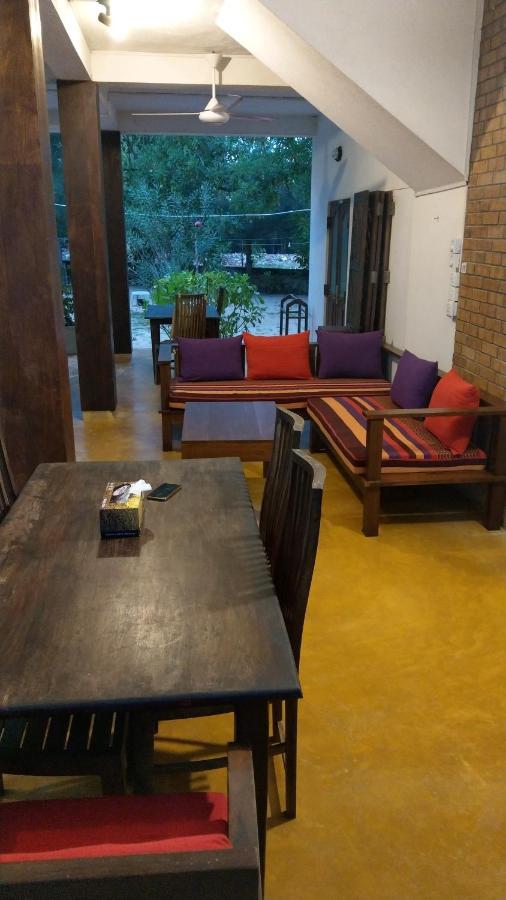 Tropical Garden Apartment Тангале Екстериор снимка